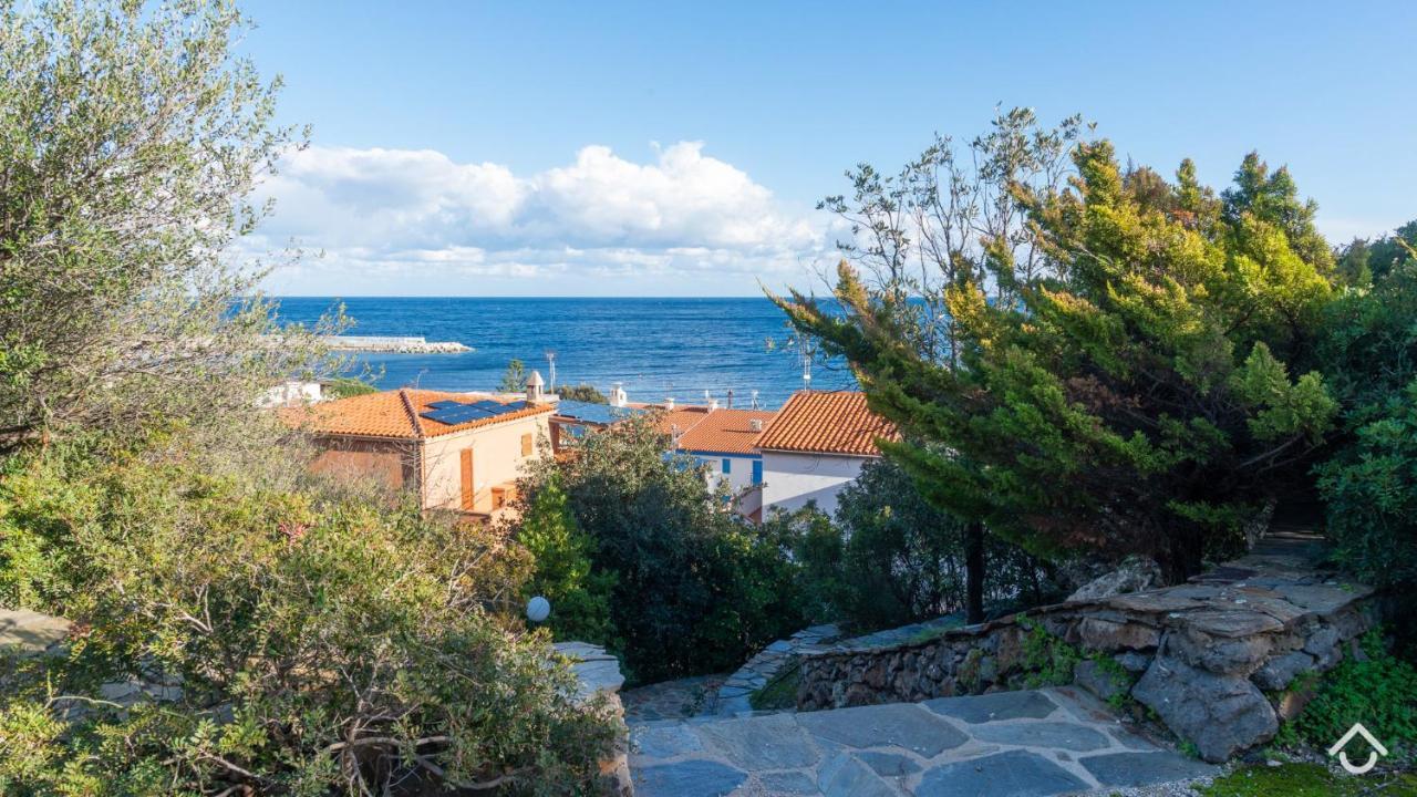 Villa Al Mare - Cala Gonone ドルガーリ エクステリア 写真
