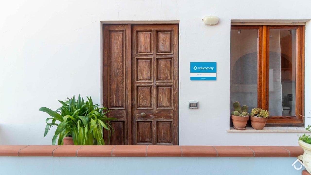 Villa Al Mare - Cala Gonone ドルガーリ エクステリア 写真
